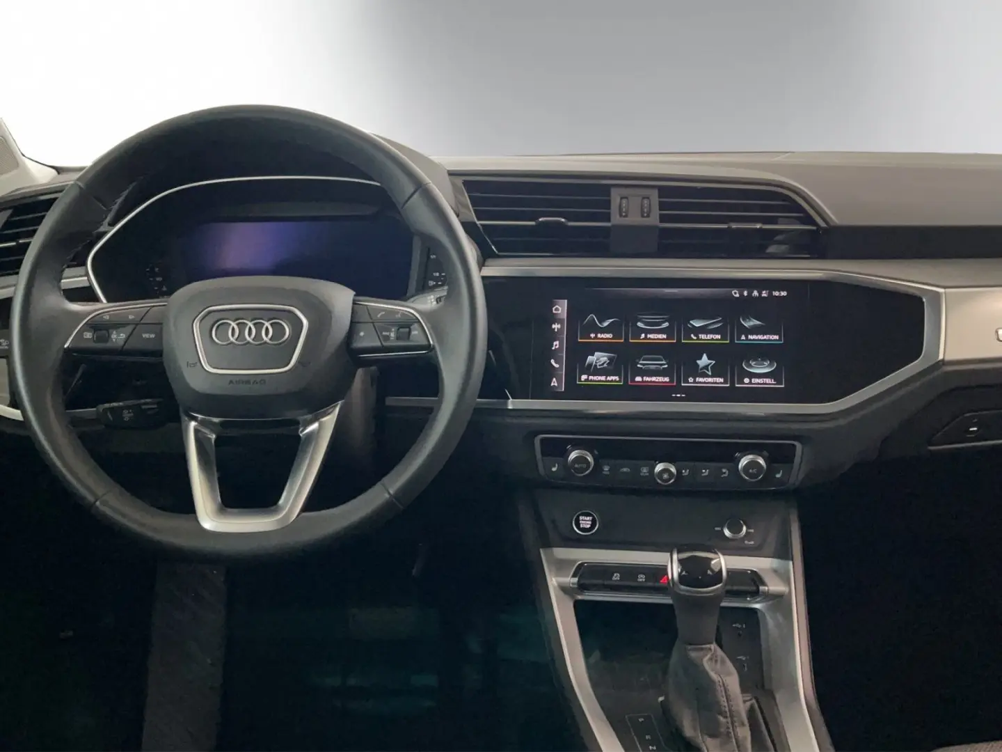 Q3 35 2.0 TDI   advanced S-tronic  LED NAVI PDC
