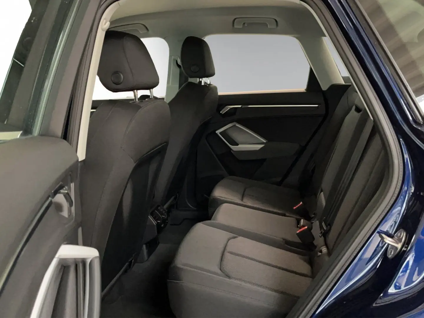 Q3 35 2.0 TDI   advanced S-tronic  LED NAVI PDC