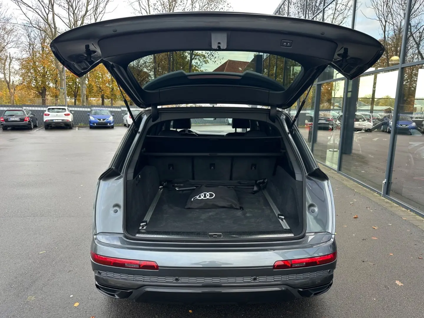 Q7 55 TFSI e quattro S-tr 3xS line  HUD 21LM