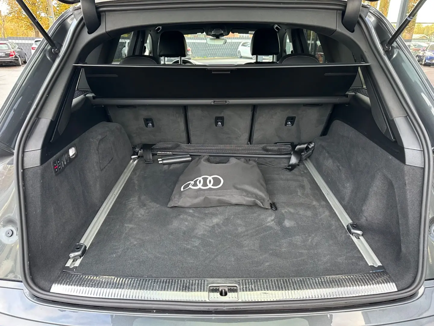 Q7 55 TFSI e quattro S-tr 3xS line  HUD 21LM