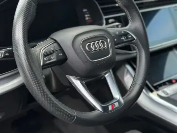 Q7 55 TFSI e quattro S-tr 3xS line  HUD 21LM