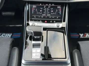 Q7 55 TFSI e quattro S-tr 3xS line  HUD 21LM