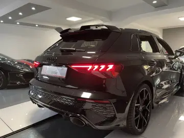 RS3 RS3 Sportback Carbon Paket  RS-Sport Auspuff