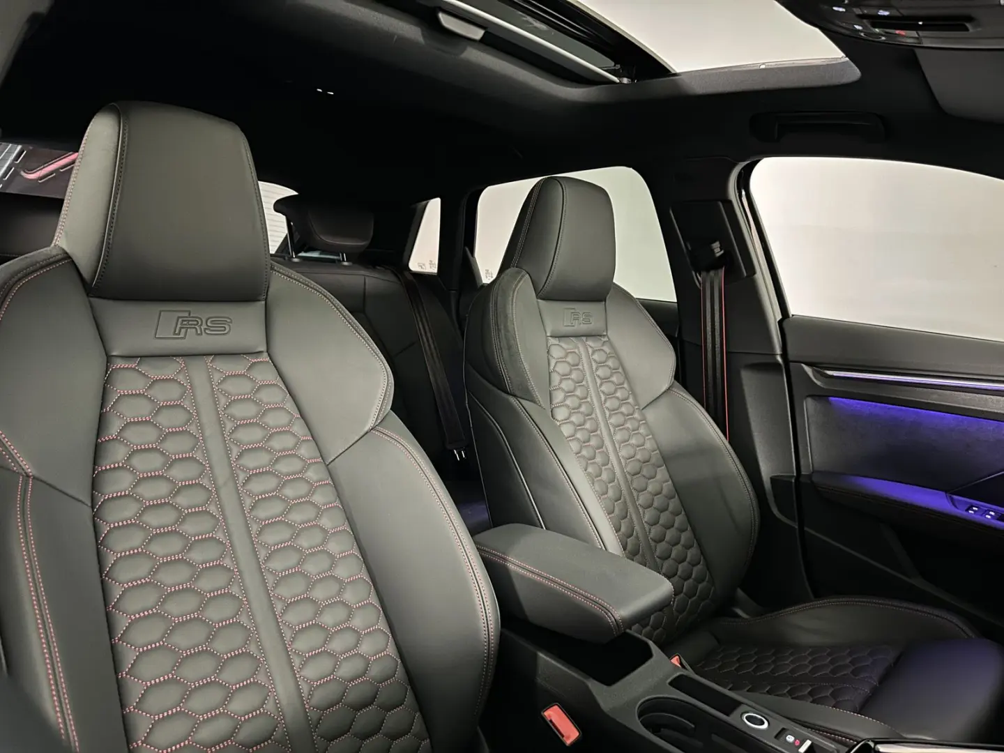 RS3 RS3 Sportback Carbon Paket  RS-Sport Auspuff