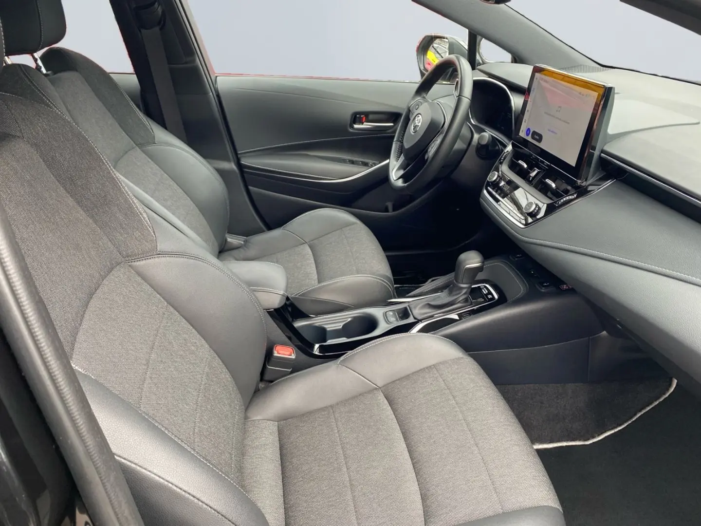 Corolla 1.8 Hybrid Team D  Bi-LED ACC Kamera SHZ