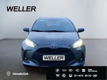 Yaris Hybrid 1.5 Team D  LED Navi Cam CarPlay SH