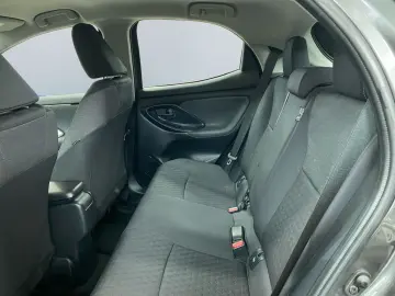 Yaris Hybrid 1.5 Team D  LED Navi Cam CarPlay SH