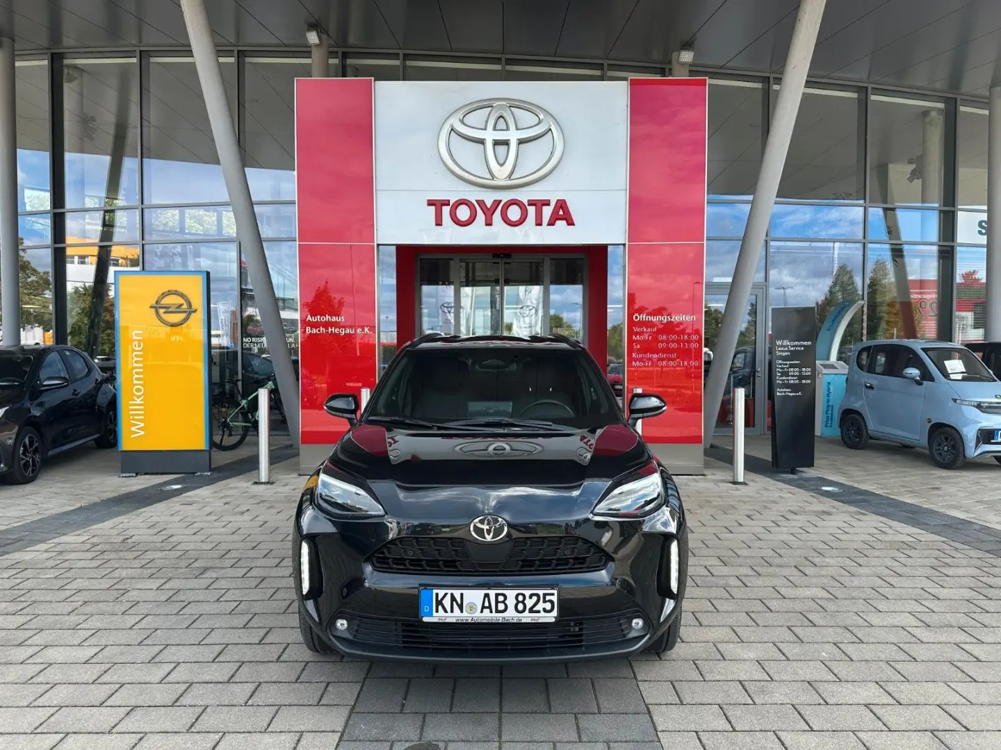 Yaris Cross Hybrid Team Deutsch. SAFETY WINTER