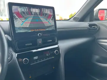 Yaris Cross Hybrid Team Deutsch. SAFETY WINTER