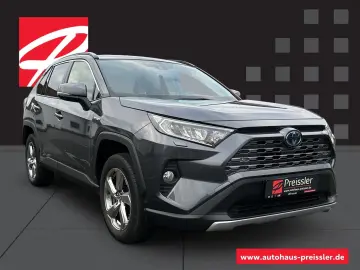 RAV4 Hybrid 4x2 Team Deutschland