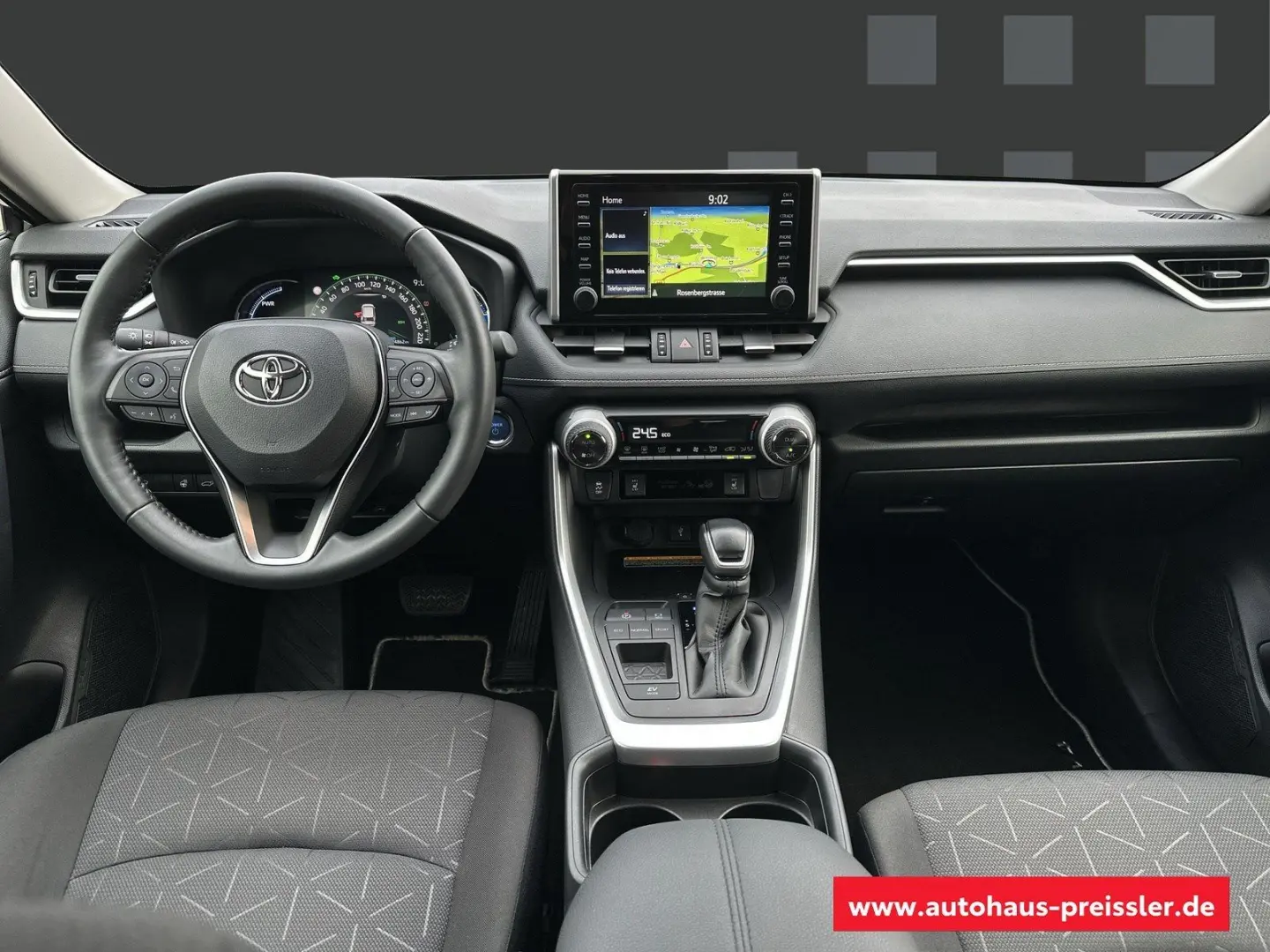 RAV4 Hybrid 4x2 Team Deutschland