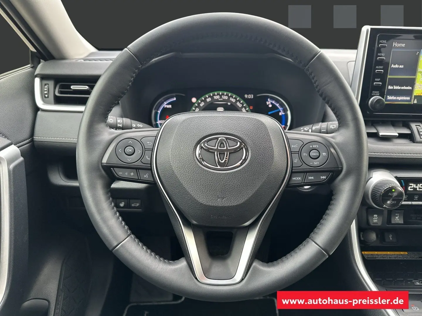 RAV4 Hybrid 4x2 Team Deutschland