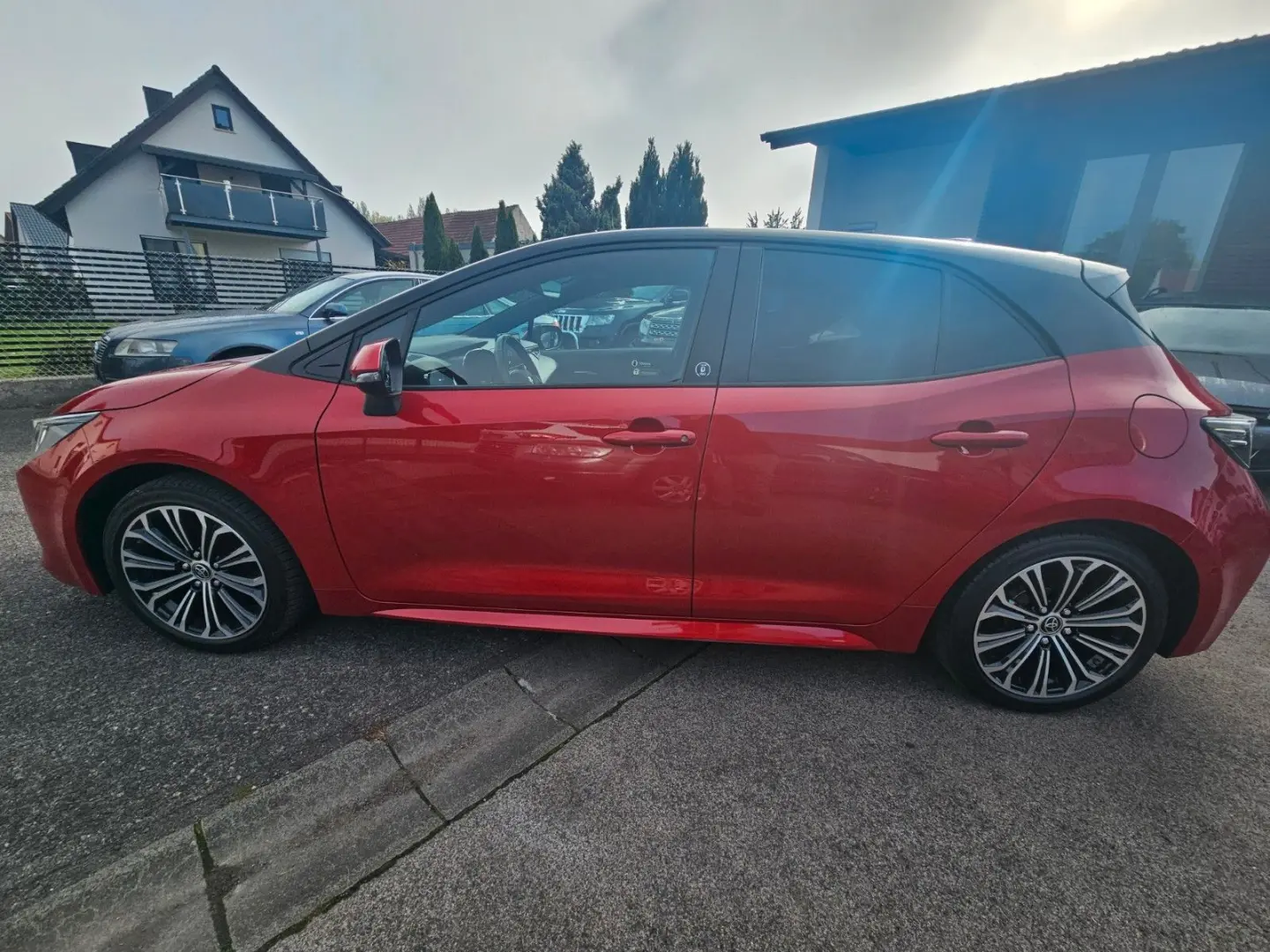 Corolla Hybrid Team D BI-LED Kamera Navi 135 KW