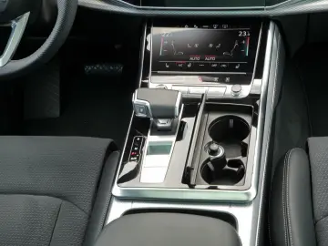 Q7 SUV 55 TFSIe qu. S line Air B&O HuD Pano AHK