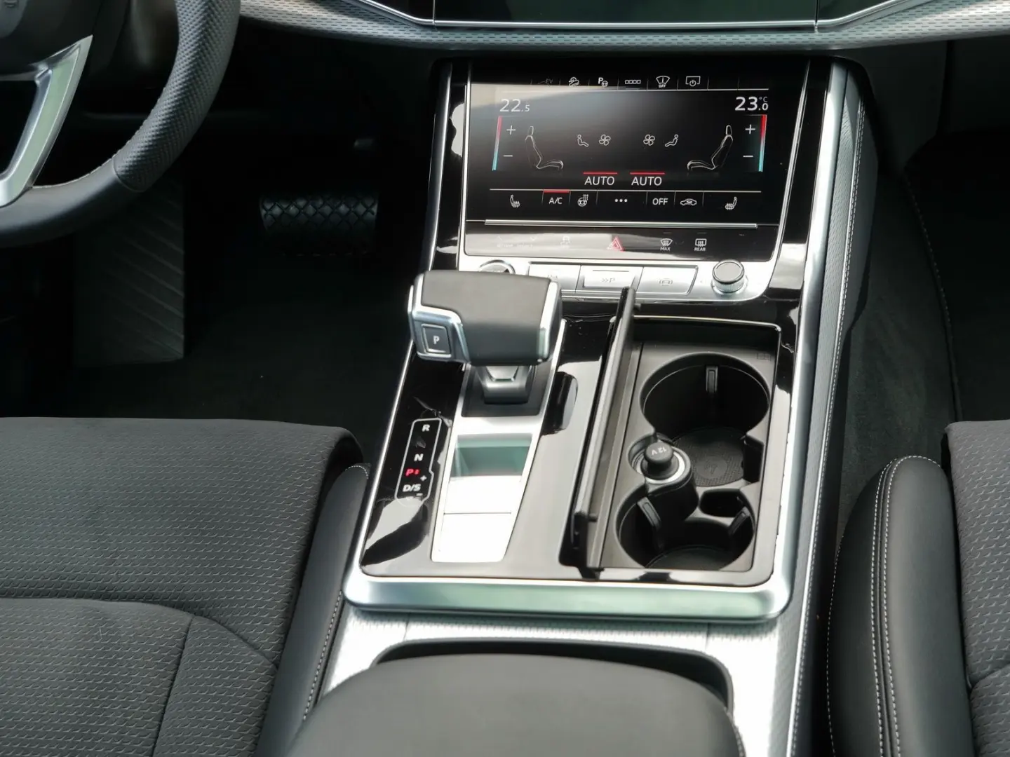 Q7 SUV 55 TFSIe qu. S line Air B&O HuD Pano AHK