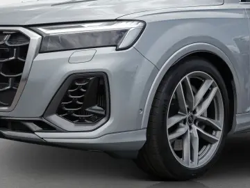 Q7 SUV 55 TFSIe qu. S line Air B&O HuD Pano AHK