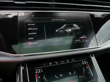 Q7 SUV 55 TFSIe qu. S line Air B&O HuD Pano AHK