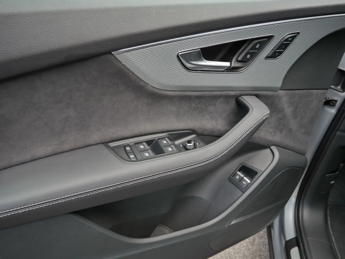 Q7 SUV 55 TFSIe qu. S line Air B&O HuD Pano AHK