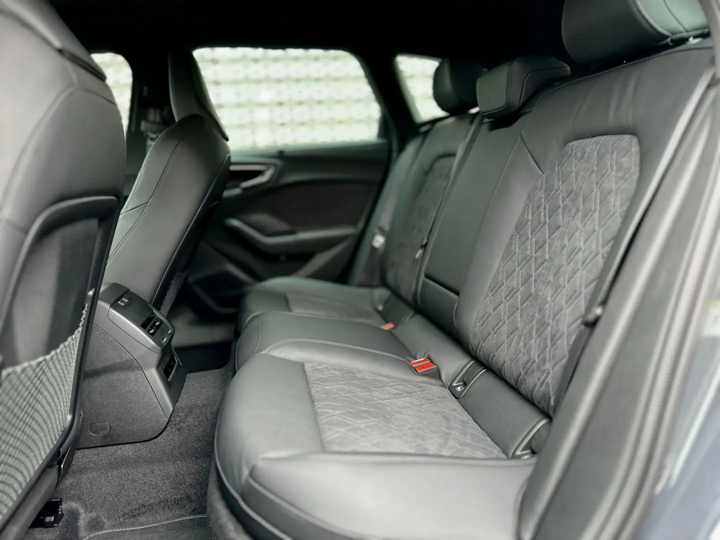 A5 Avant TFSI quattro 150 kW EDITION ONE SLINE