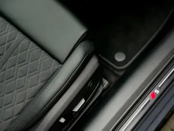 A5 Avant TFSI quattro 150 kW EDITION ONE SLINE