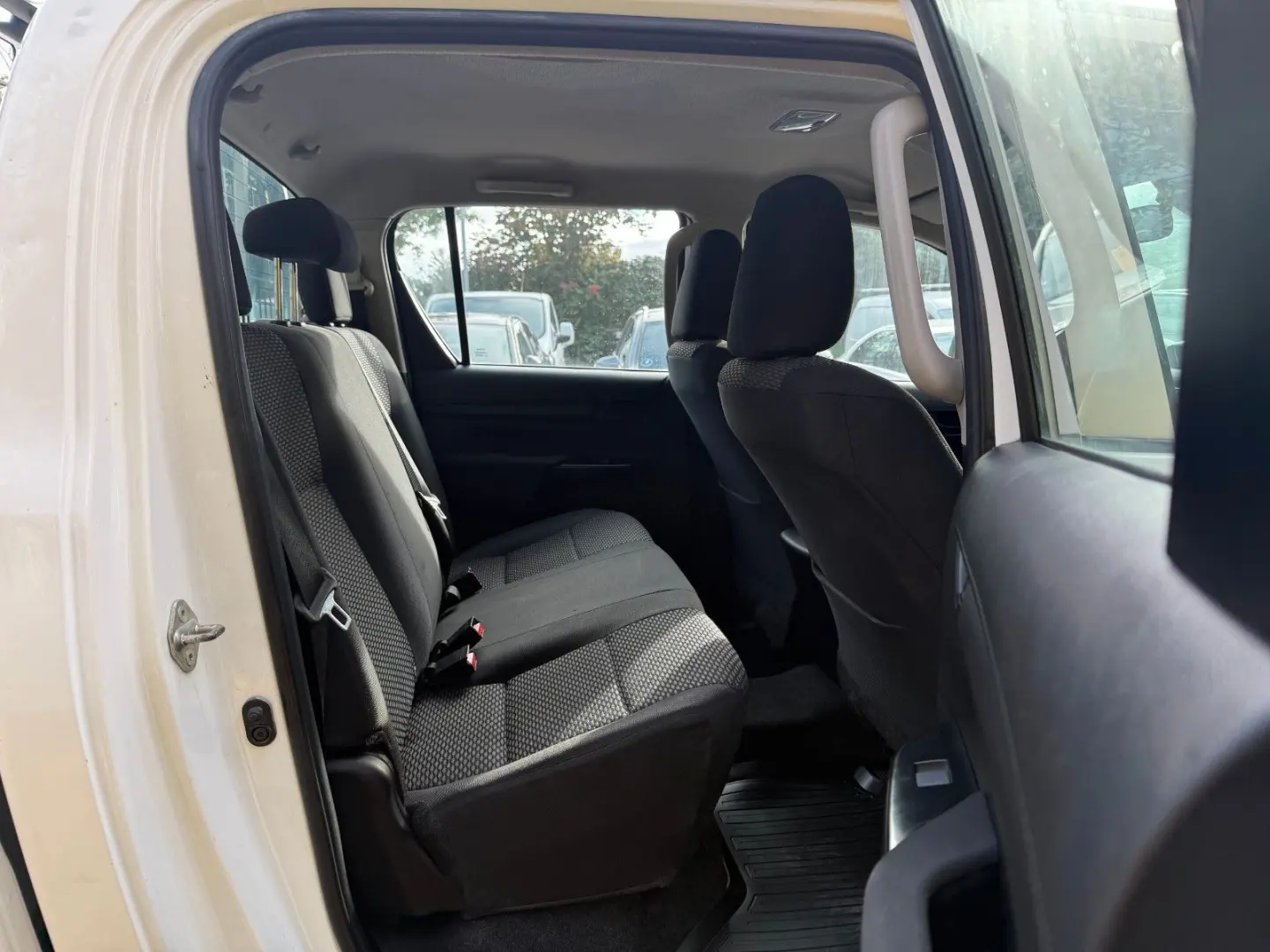 Hilux 2 4 Double Cab Comfort 4x4  GARANTIE  AHK