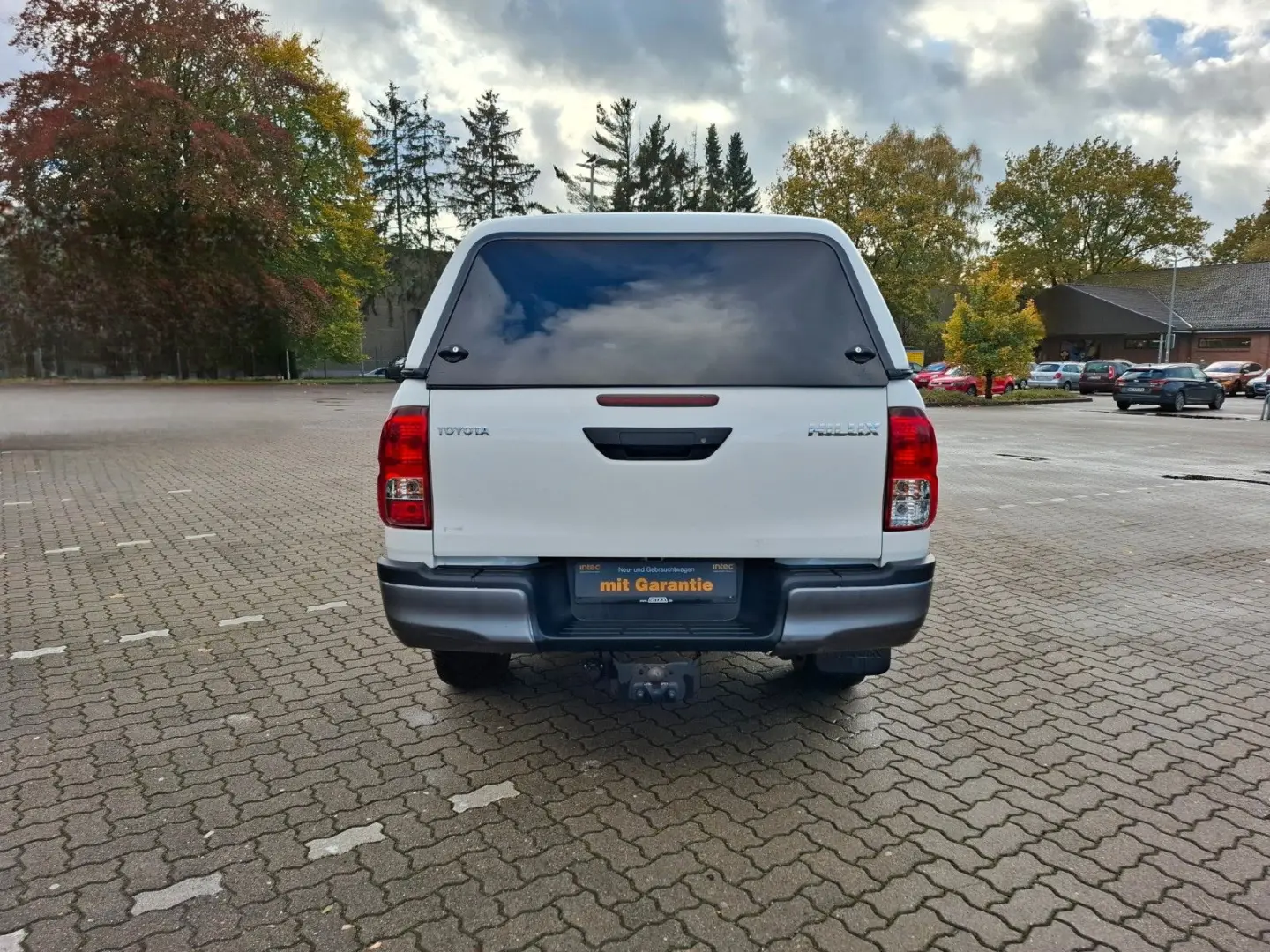 Hilux Double Cab Duty 4x4 HARDTOP Toyota Garant.