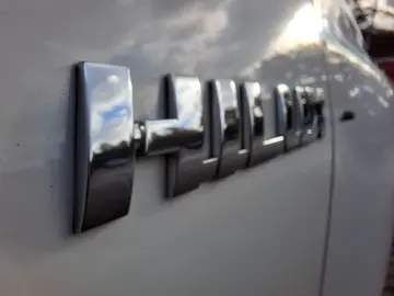 Hilux Double Cab Duty 4x4 HARDTOP Toyota Garant.