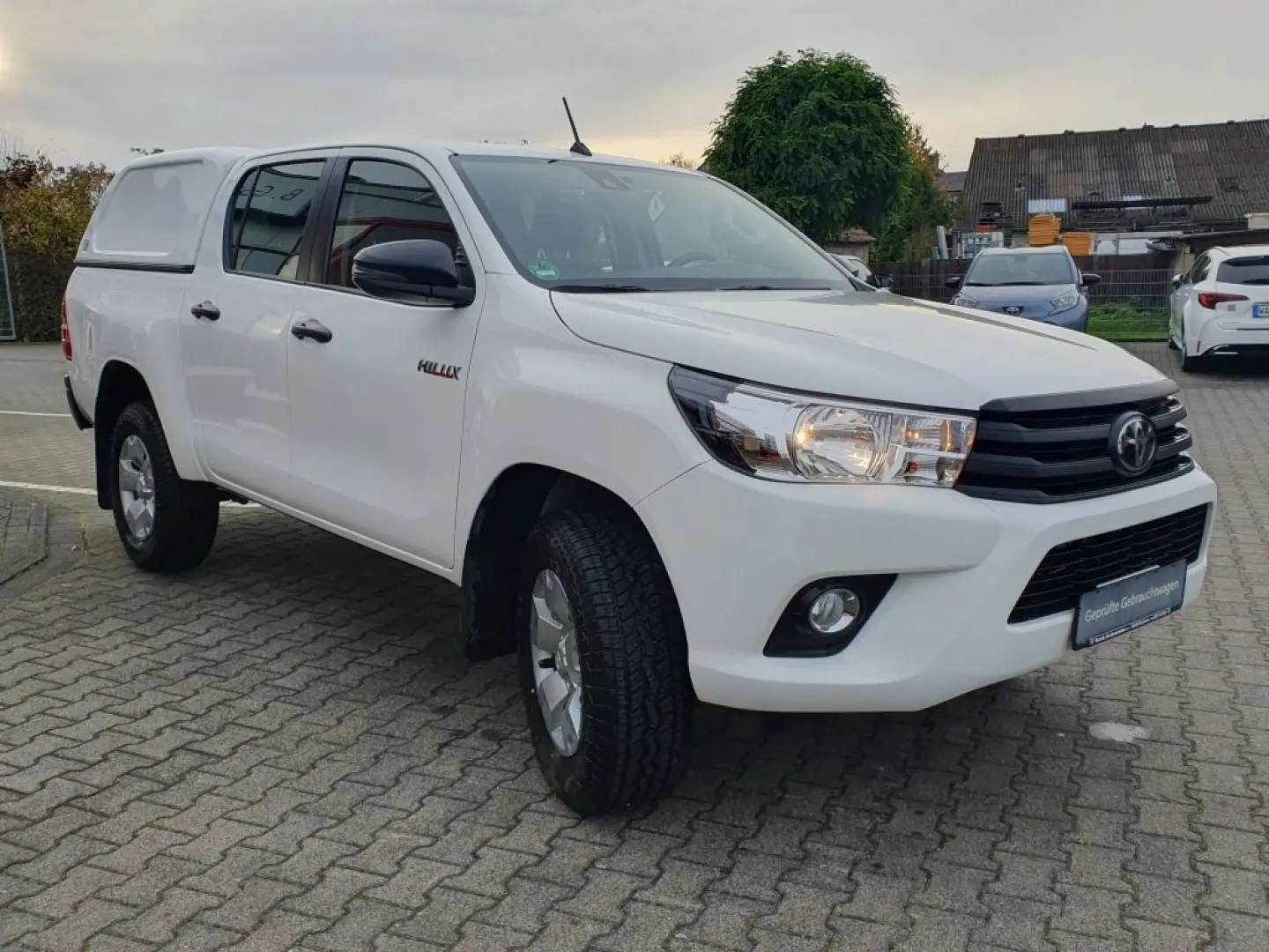 HiLux 4x4 Double Cab  Stdhzg GJR Scheckheft