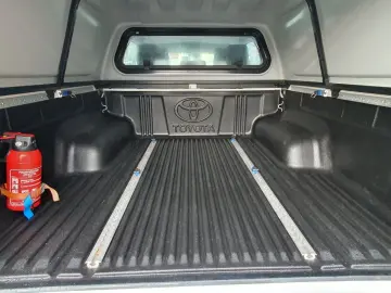 HiLux 4x4 Double Cab  Stdhzg GJR Scheckheft