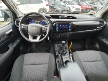 HiLux 4x4 Double Cab  Stdhzg GJR Scheckheft