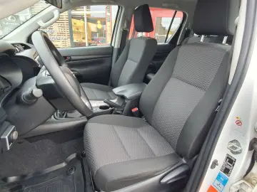 HiLux 4x4 Double Cab  Stdhzg GJR Scheckheft