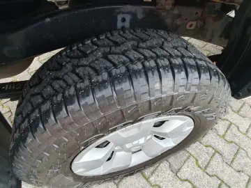 HiLux 4x4 Double Cab  Stdhzg GJR Scheckheft