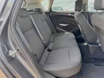 Opel Astra J – 2011