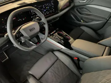 A5 Limousine 40 TFSI quattro Edition One