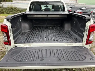 L200 Basis Doppelkabine 4WD mit Komfort-Paket