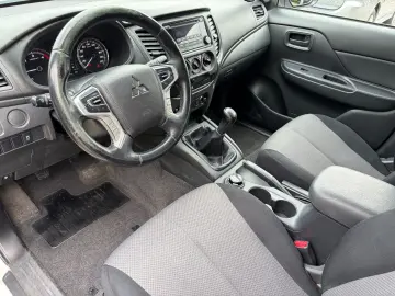 L200 Basis Doppelkabine 4WD mit Komfort-Paket