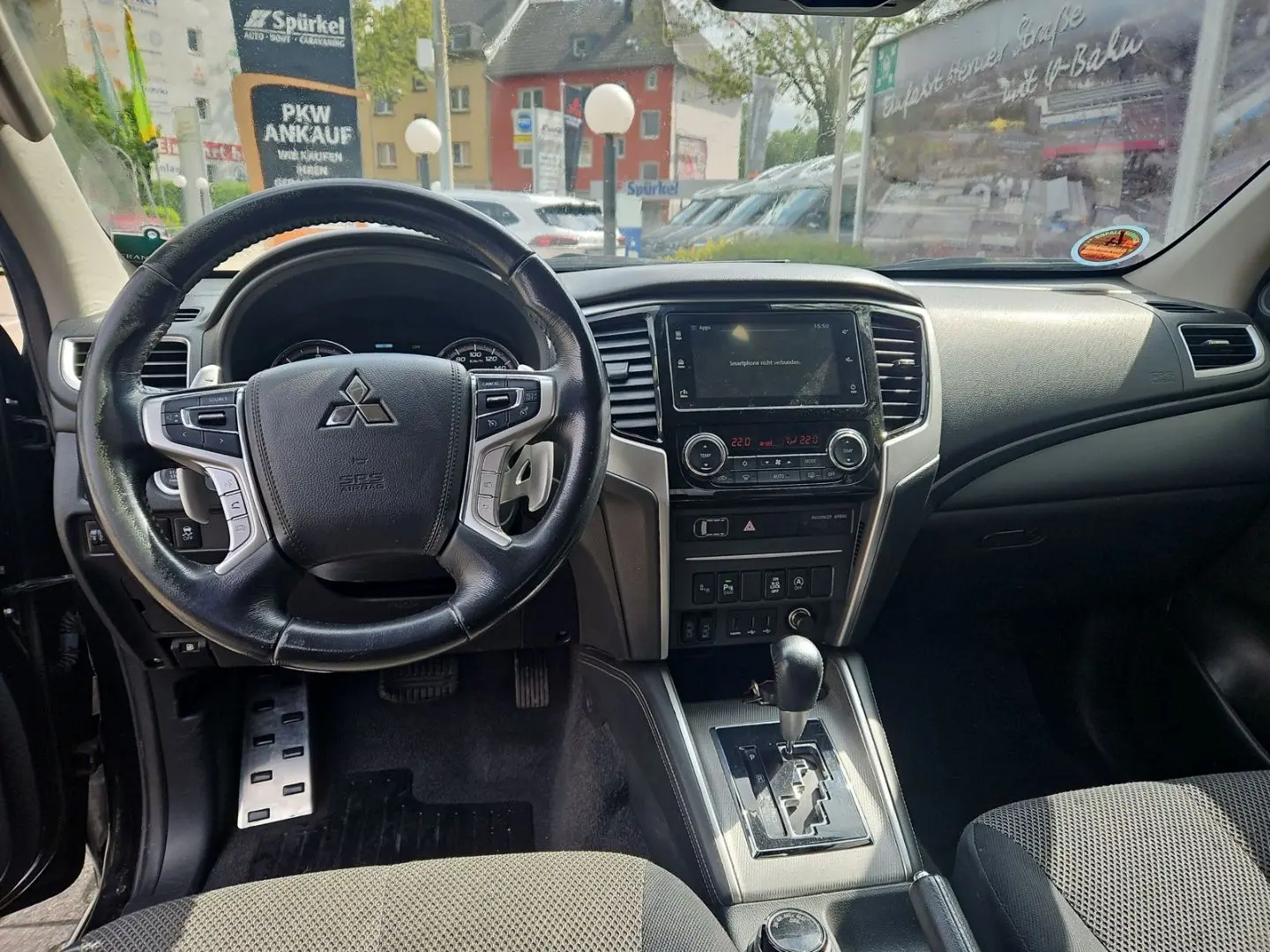 L200 Intro Edition Doppelkabine 4WD 4x4  Automat