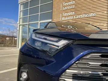 Toyota RAV4 Luxury 2.5 Hybrid CVT  222 CP  Echipare Completă