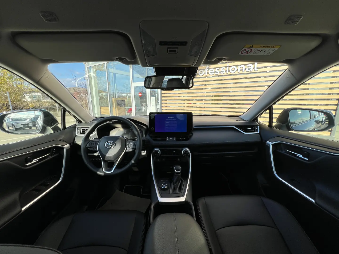 Toyota RAV4 Luxury 2.5 Hybrid CVT  222 CP  Echipare Completă