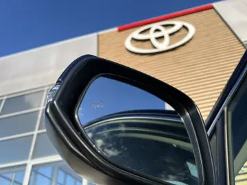 Toyota RAV4 Luxury 2.5 Hybrid CVT  222 CP  Echipare Completă