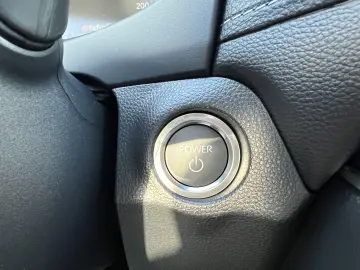 Toyota RAV4 Luxury 2.5 Hybrid CVT  222 CP  Echipare Completă