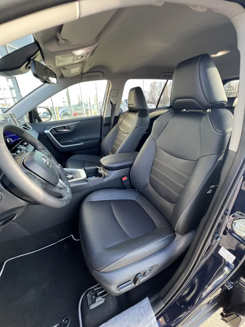 Toyota RAV4 Luxury 2.5 Hybrid CVT  222 CP  Echipare Completă