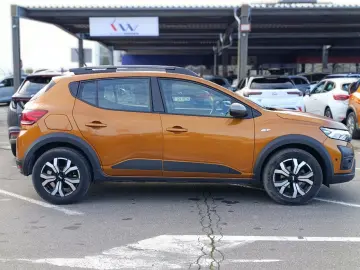 Dacia Sandero Stepway TCe 90 CVT Expression