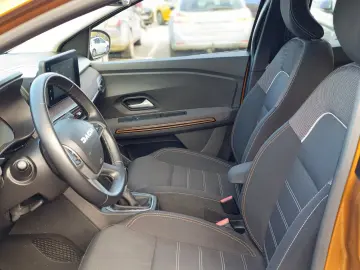 Dacia Sandero Stepway TCe 90 CVT Expression