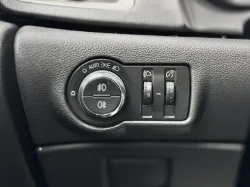 Opel Astra J – 2011