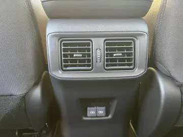 Toyota RAV4 Dynamic 2.5 Hybrid CVT  222 CP 4X4