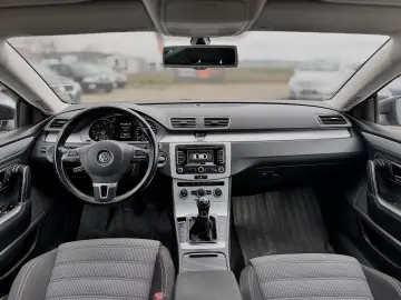 Volkswagen Passat CC – 2012