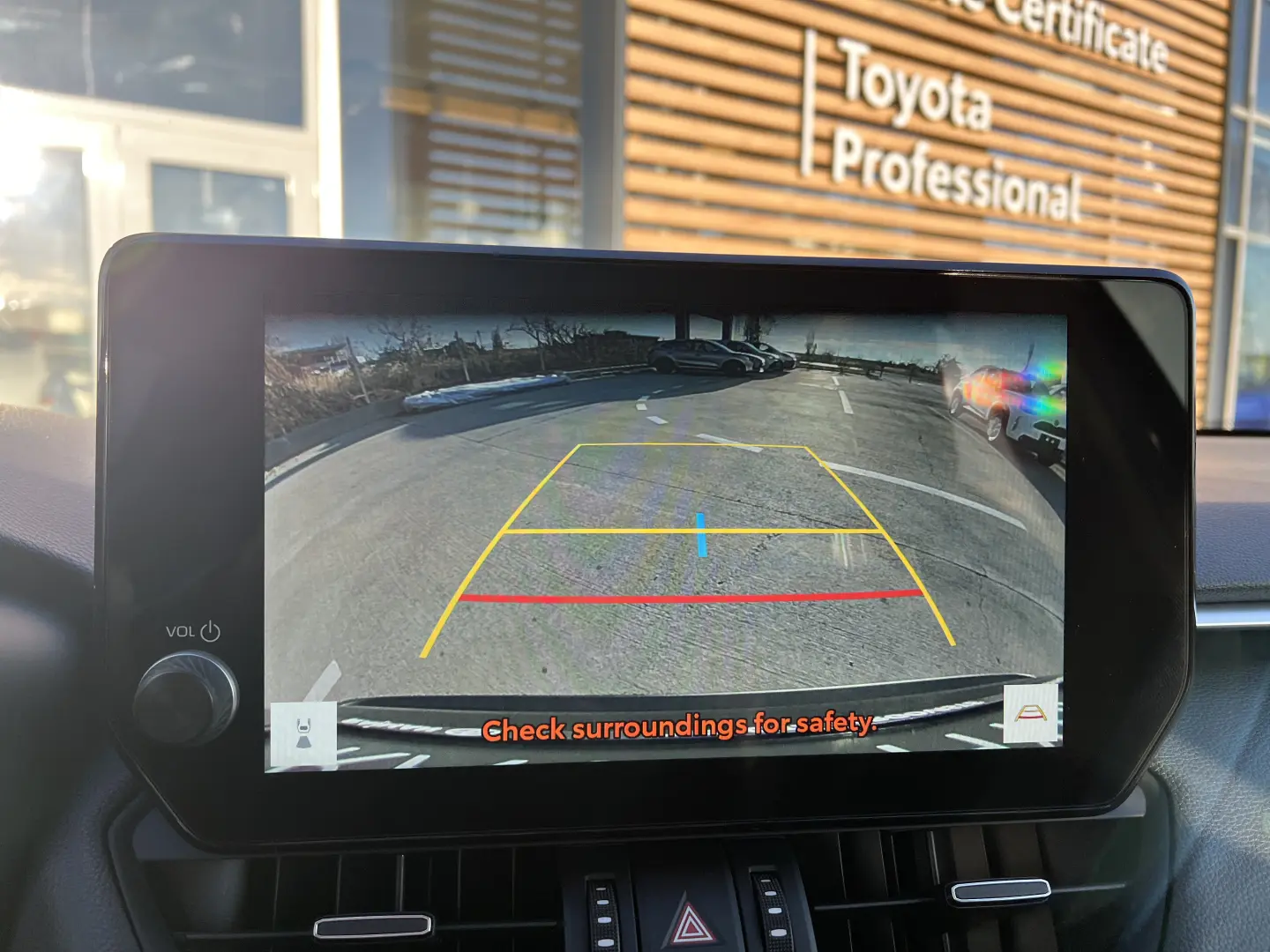 Toyota RAV4 Dynamic 2.5 Hybrid CVT  222 CP 4X4