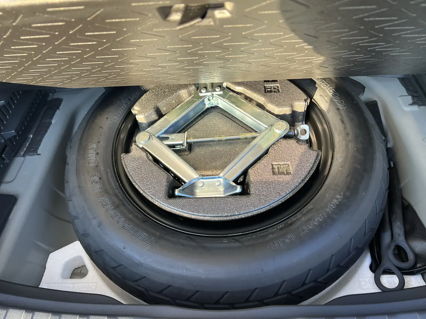 Toyota RAV4 Dynamic 2.5 Hybrid CVT  222 CP 4X4