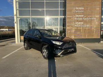 Toyota RAV4 Dynamic 2.5 Hybrid CVT  222 CP 4X4
